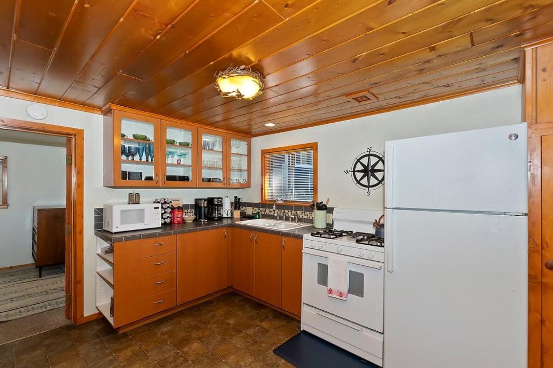 Photo of Kitchen in Big Bear Lake