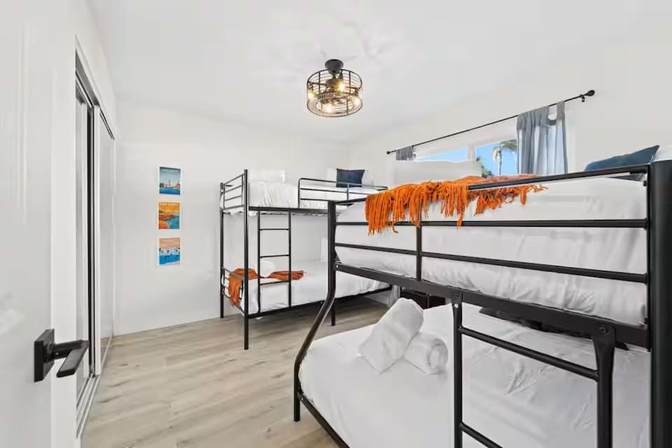 Photo of Bedroom in Lake Murray