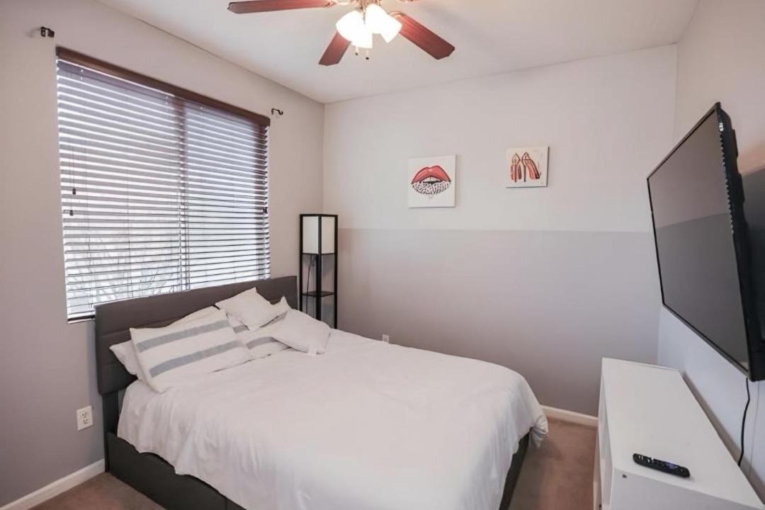 Photo of Bedroom in West Sacramento