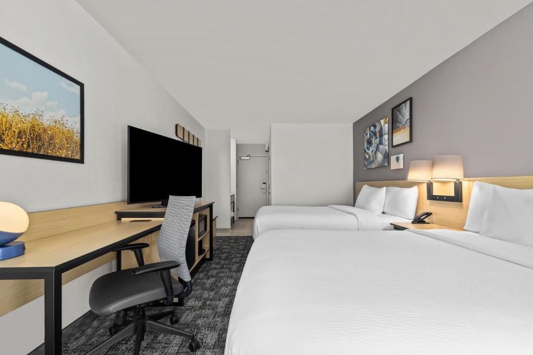 Photo of Bedroom in Old Mountain View