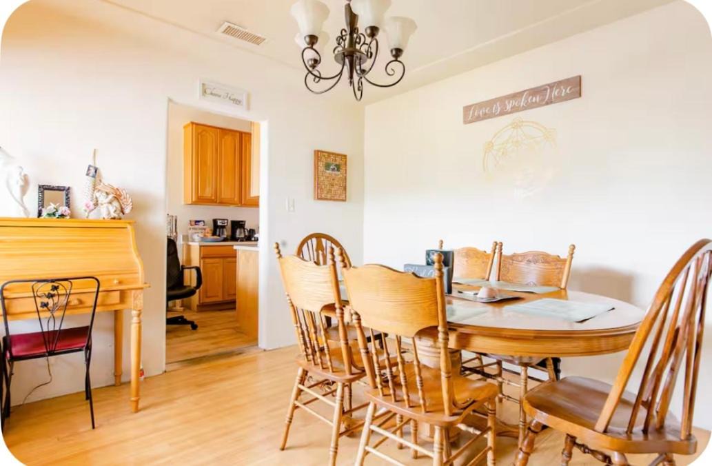 Photo of Kitchen in Montebello