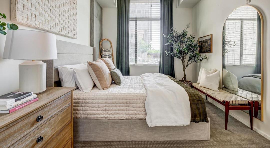 Photo of Bedroom in Evans Churchill