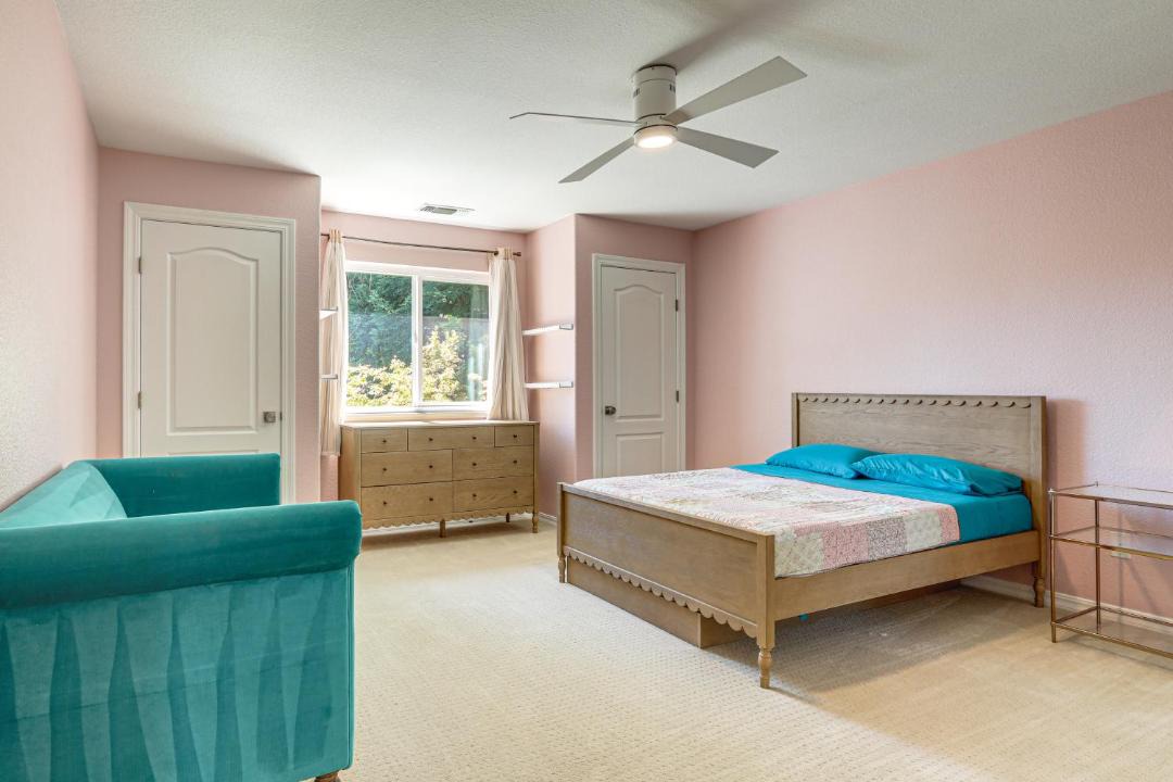 Photo of Bedroom in Loomis