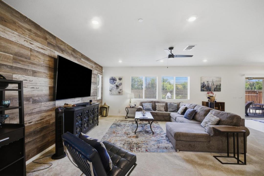 Photo of Livingroom in Sun City