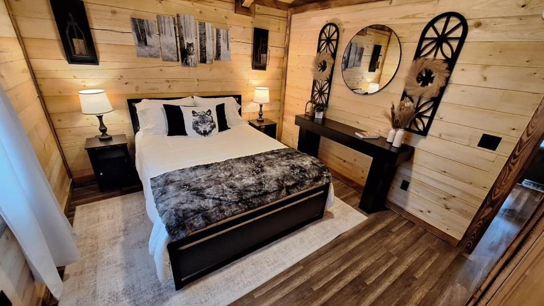 Photo of Bedroom in Superior