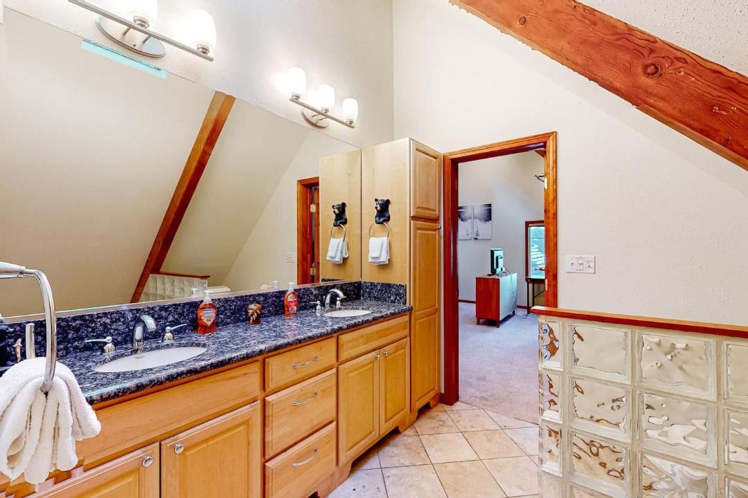 Photo of Bathroom in Montgomery Estates