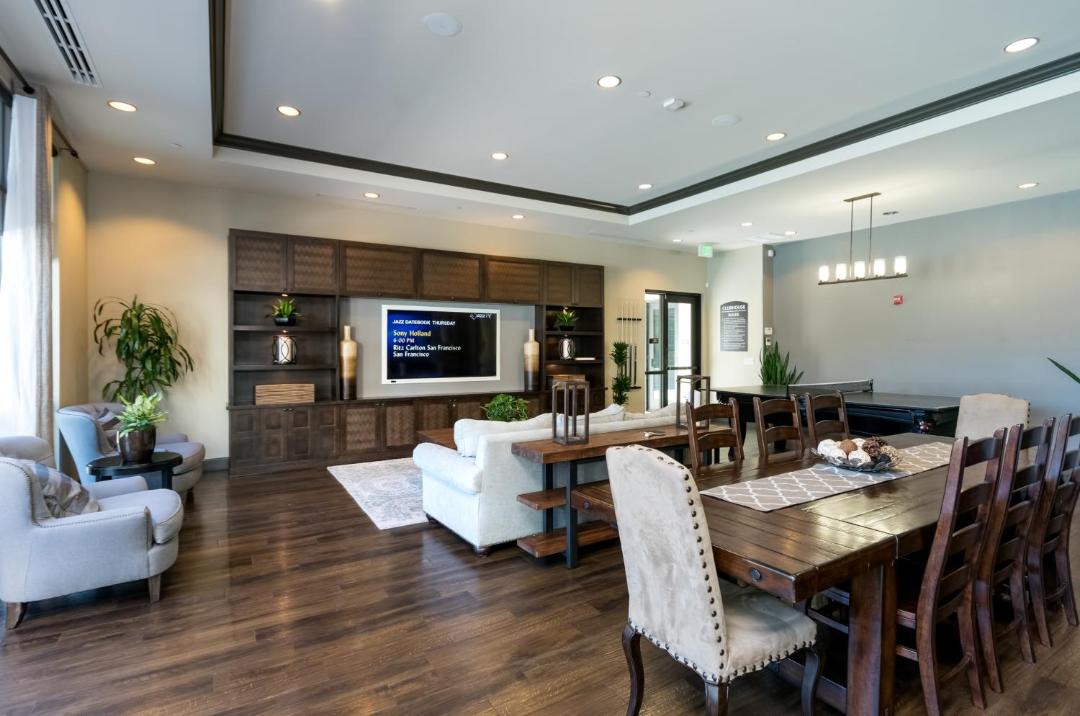 Photo of Livingroom in Morse Park