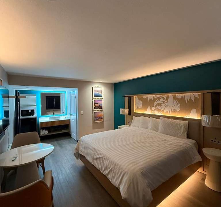 Photo of Bedroom in Costa Mesa