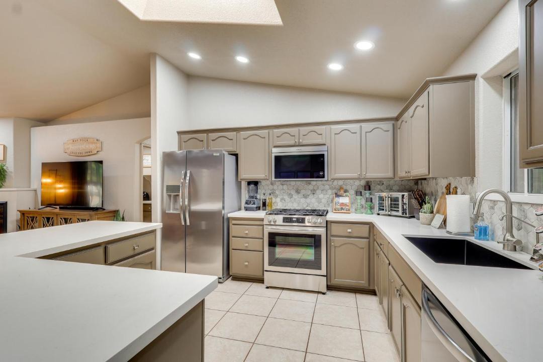 Photo of Kitchen in Mesa Del Sol