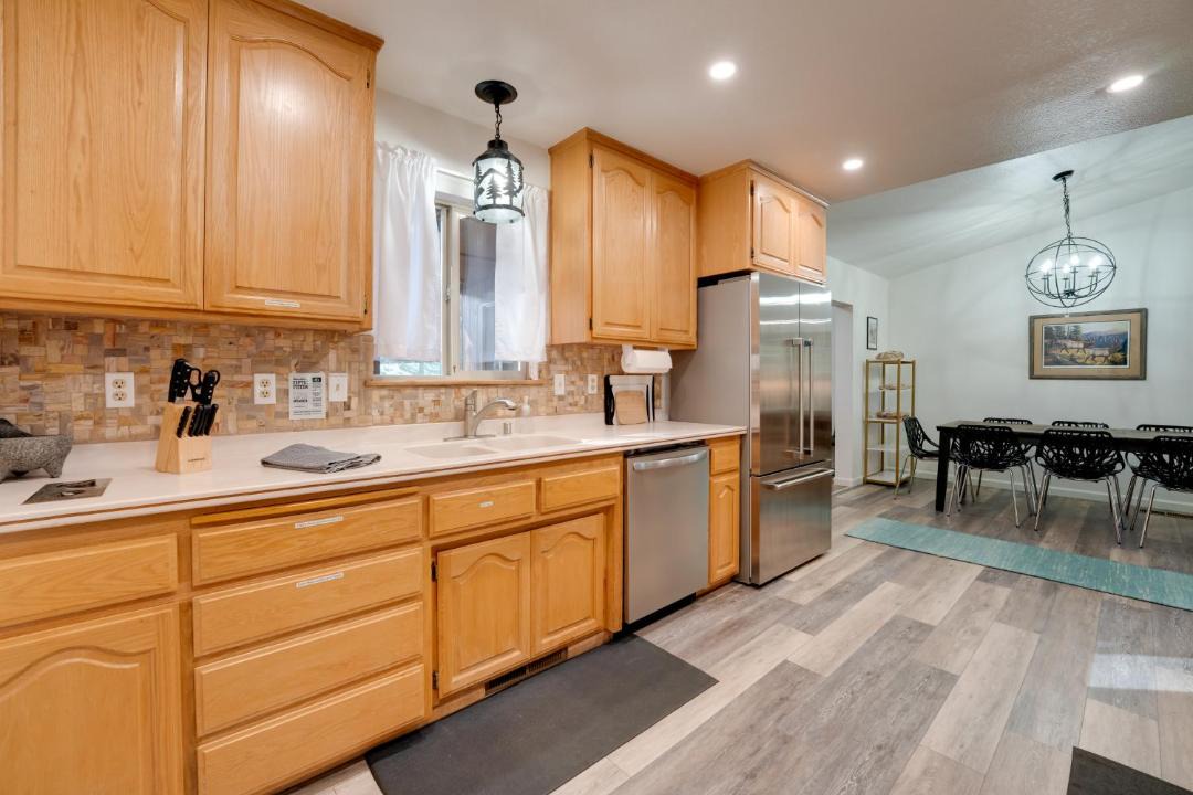 Photo of Kitchen in Peninsula Village