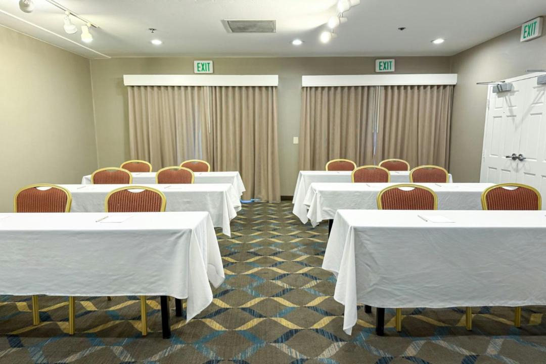 Photo of Others in La Mirada