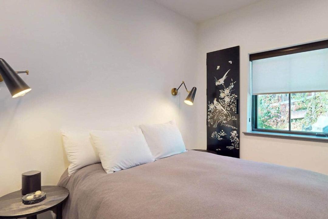 Photo of Bedroom in Nevada City