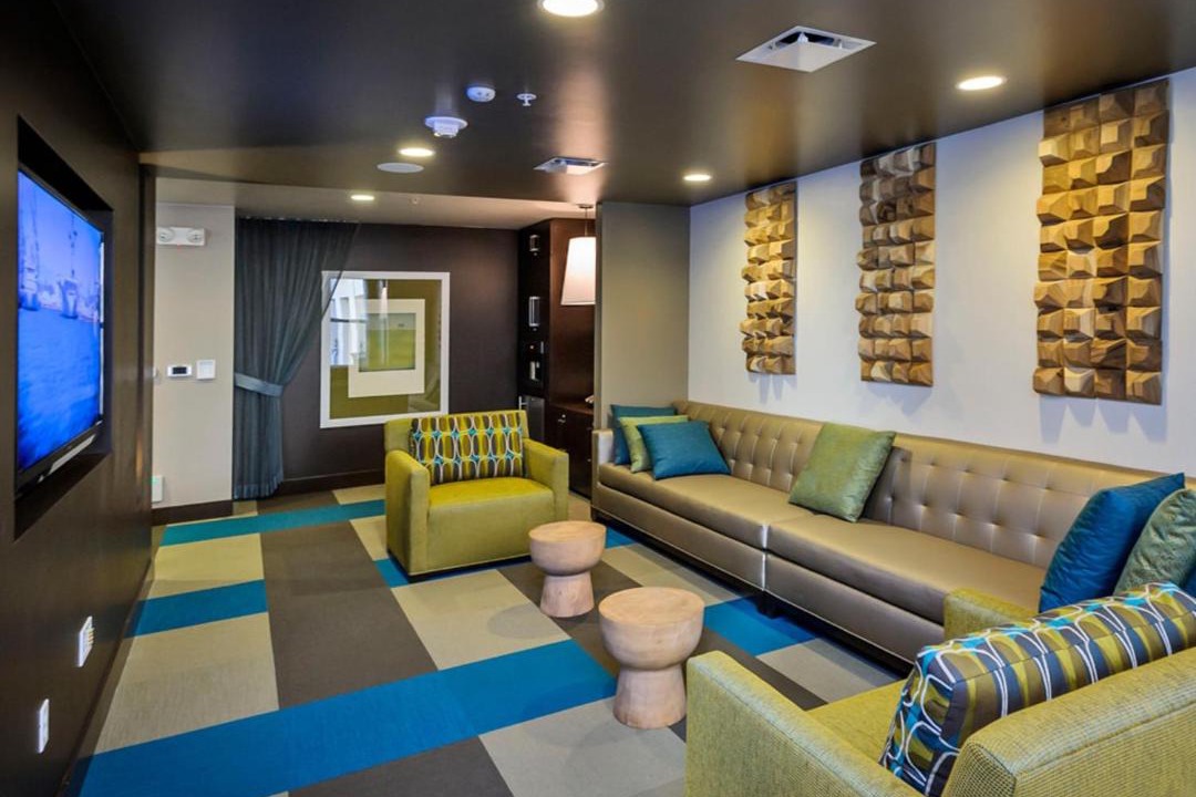 Photo of Livingroom in Pilgrim - Triton