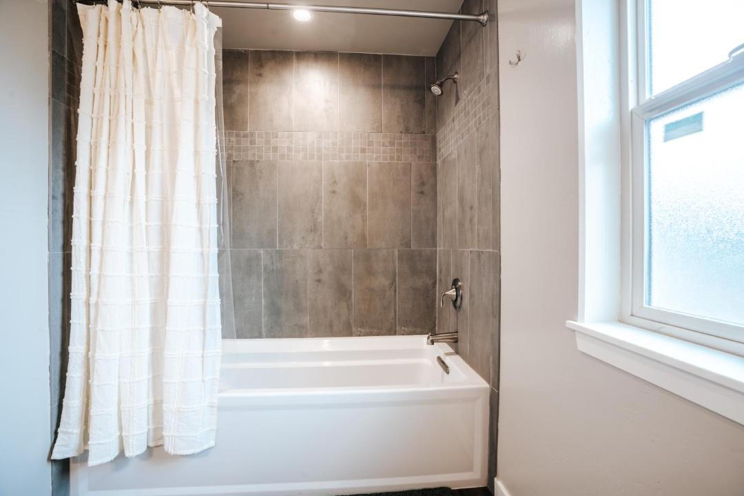 Photo of Bathroom in Humboldt Hill