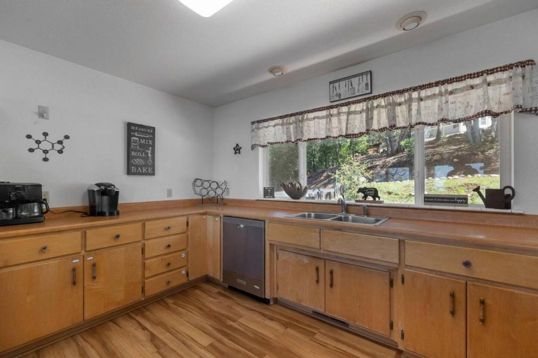 Photo of Kitchen in Twain Harte