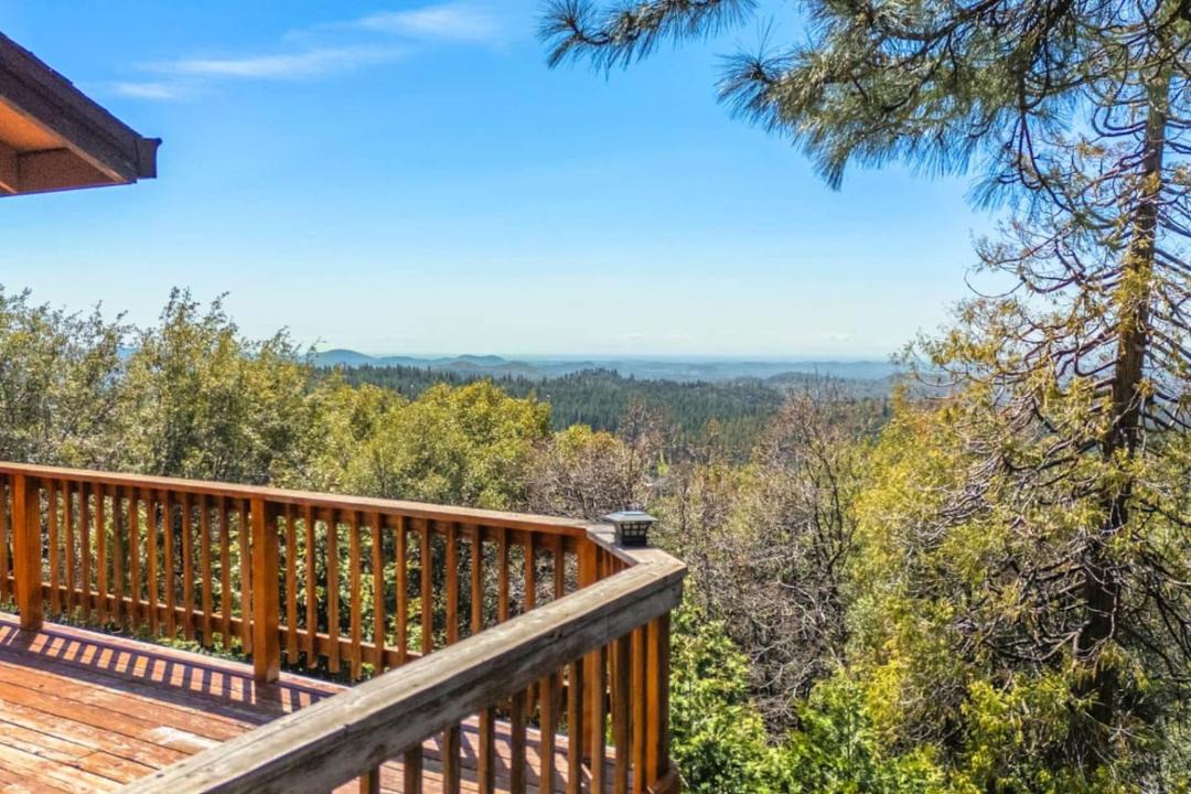 Photo of Patio Balcony in Twain Harte