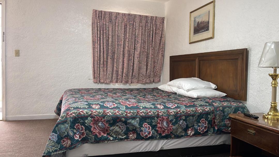 Photo of Bedroom in Kingman