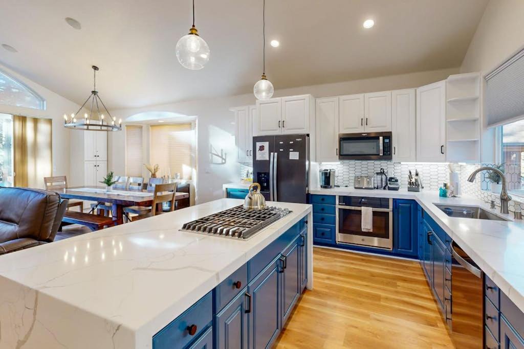 Photo of Kitchen in Pioneer Trail
