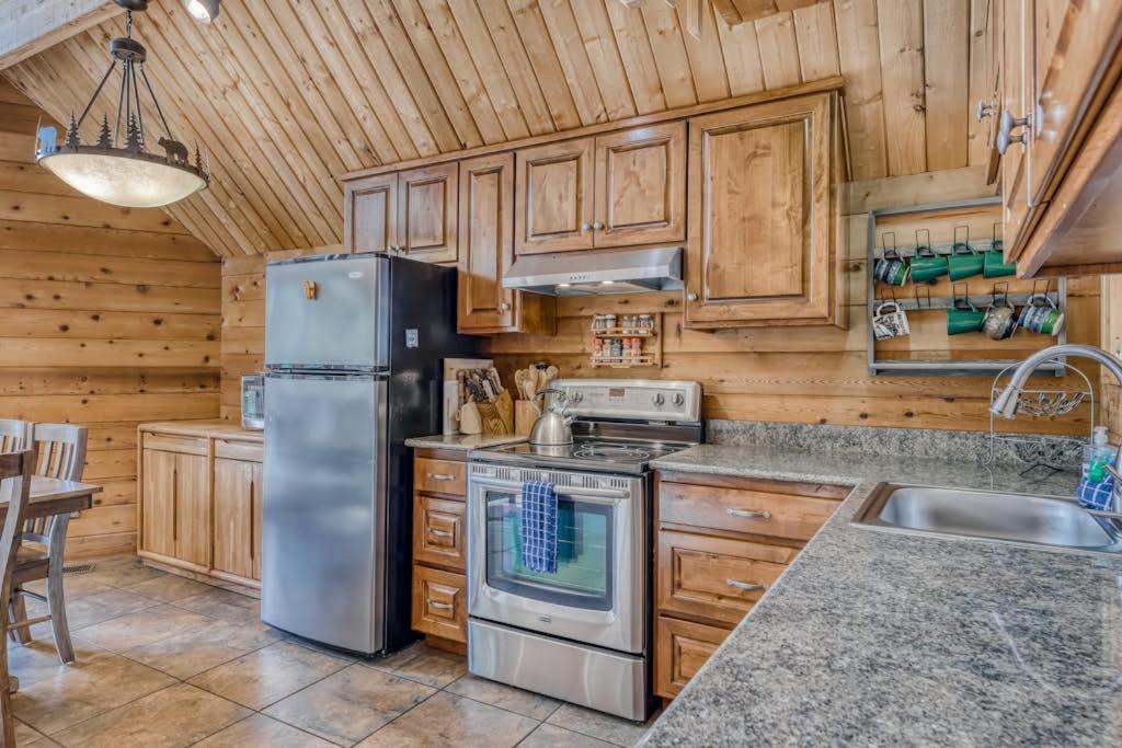 Photo of Kitchen in Serene Lakes