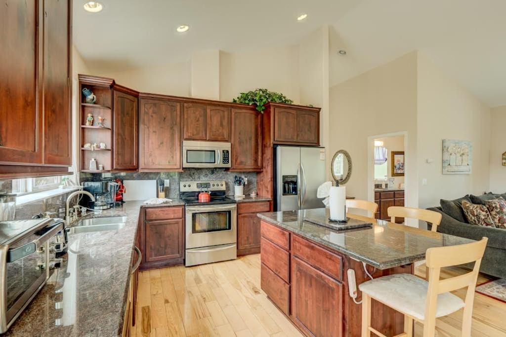 Photo of Kitchen in Mountain View Estates