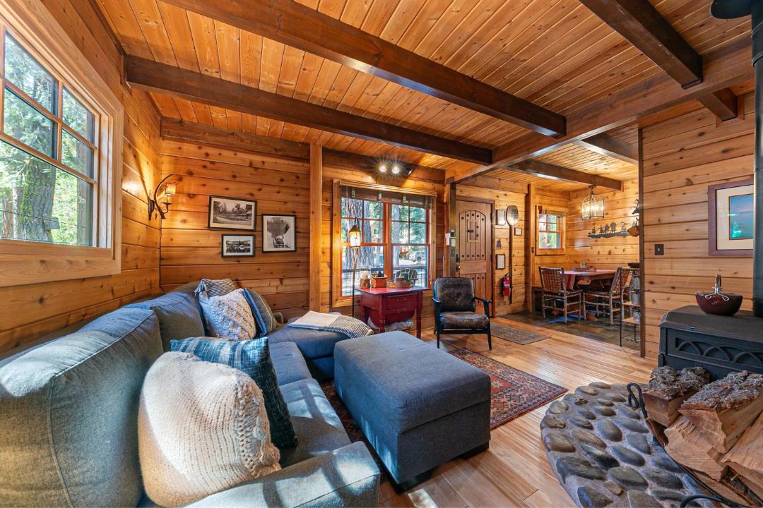 Photo of Others in Tahoe Pines