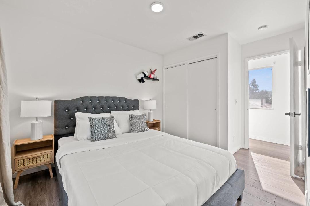 Photo of Bedroom in Monterey Park