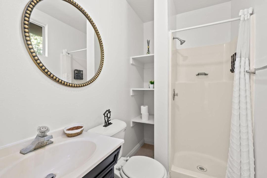 Photo of Bathroom in Monterey Park