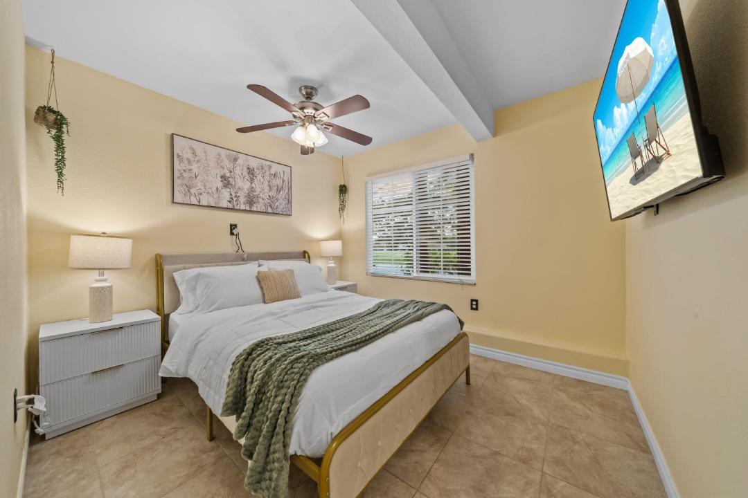 Photo of Bedroom in Rancho San Diego
