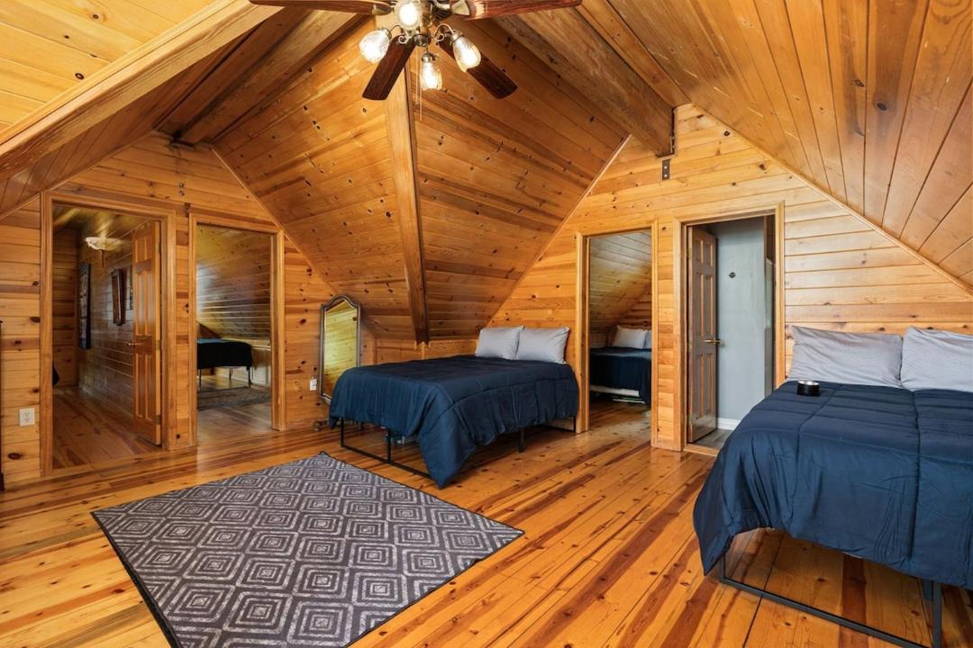 Photo of Bedroom in Big Creek