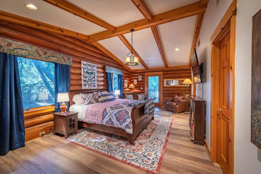 Photo of Bedroom in Nipomo