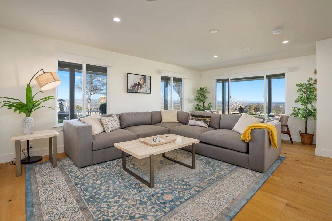 Photo of Livingroom in Paso Robles