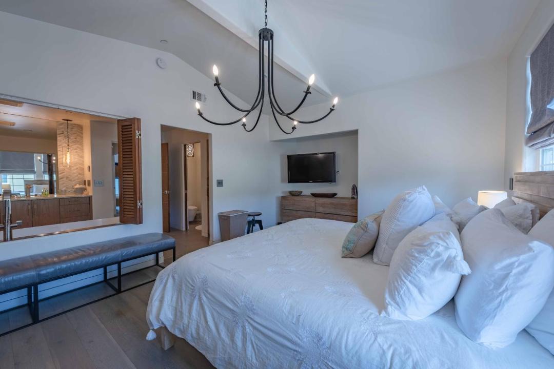 Photo of Bedroom in Avila Beach