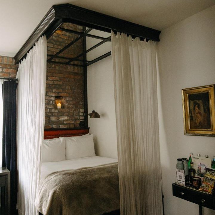 Photo of Bedroom in Downtown