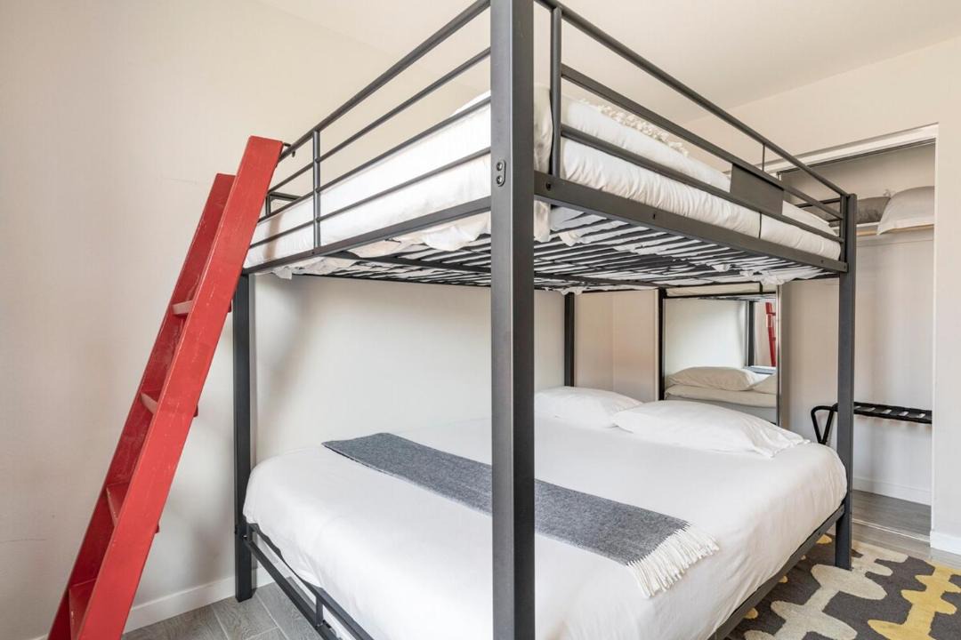Photo of Bedroom in Desert Hot Springs