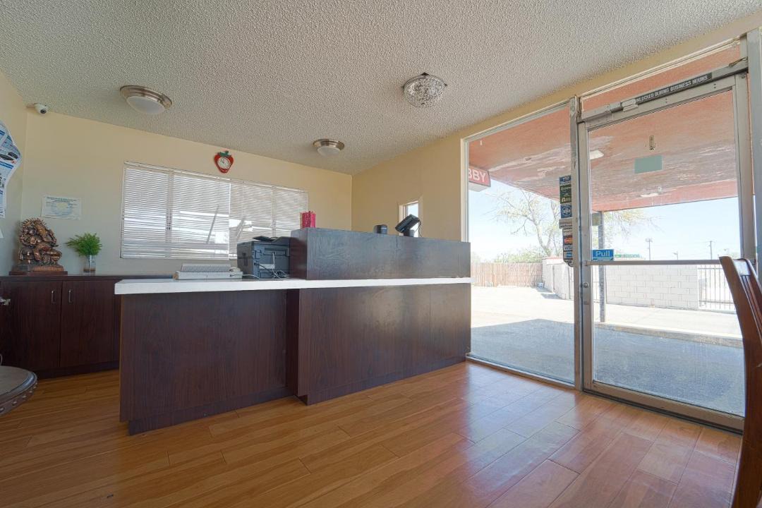 Photo of Others in Mojave