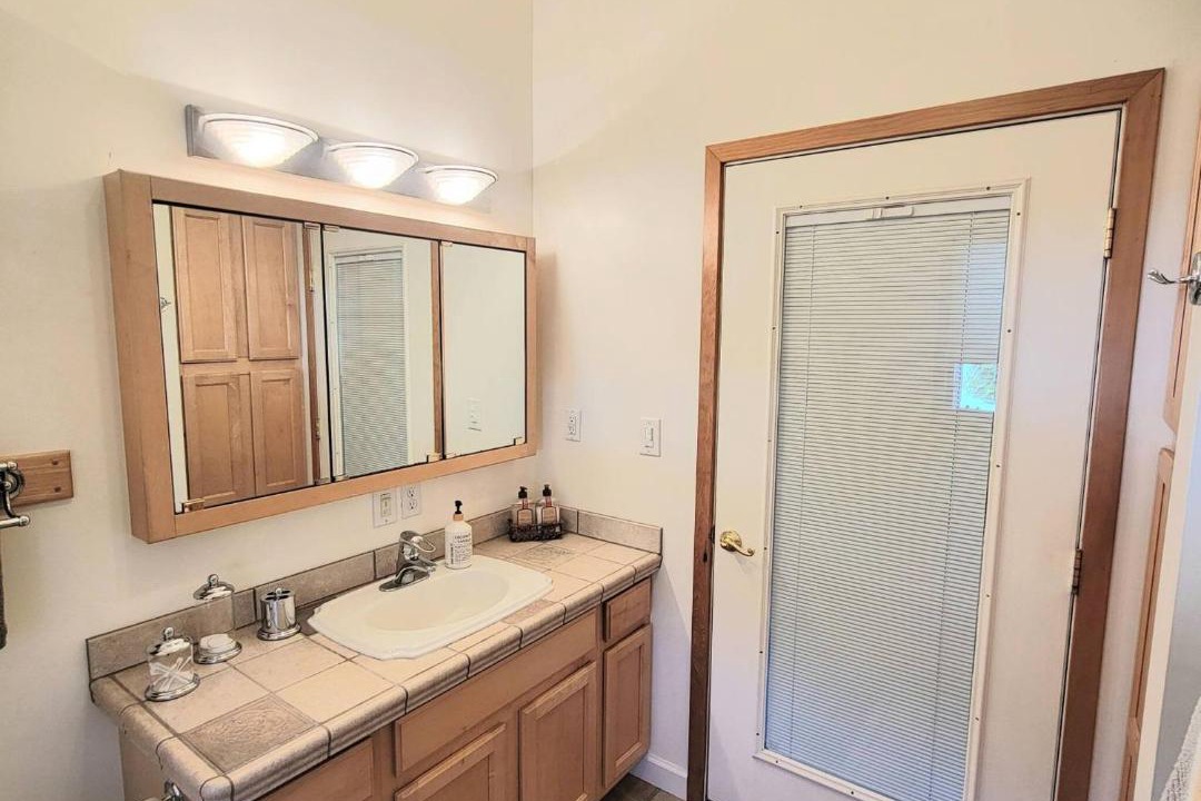 Photo of Bathroom in Ashland