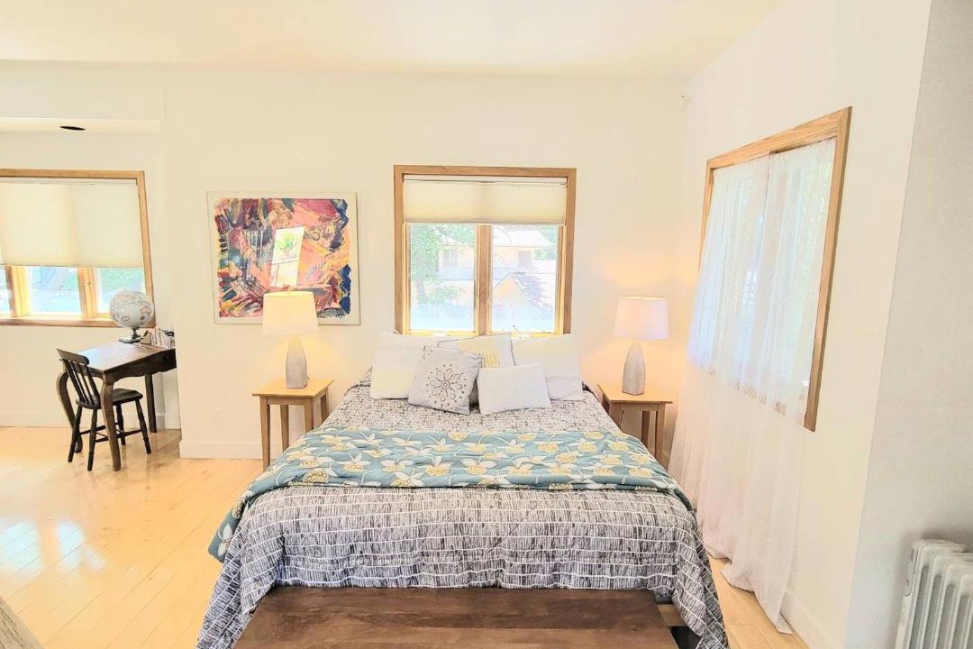 Photo of Bedroom in Ashland