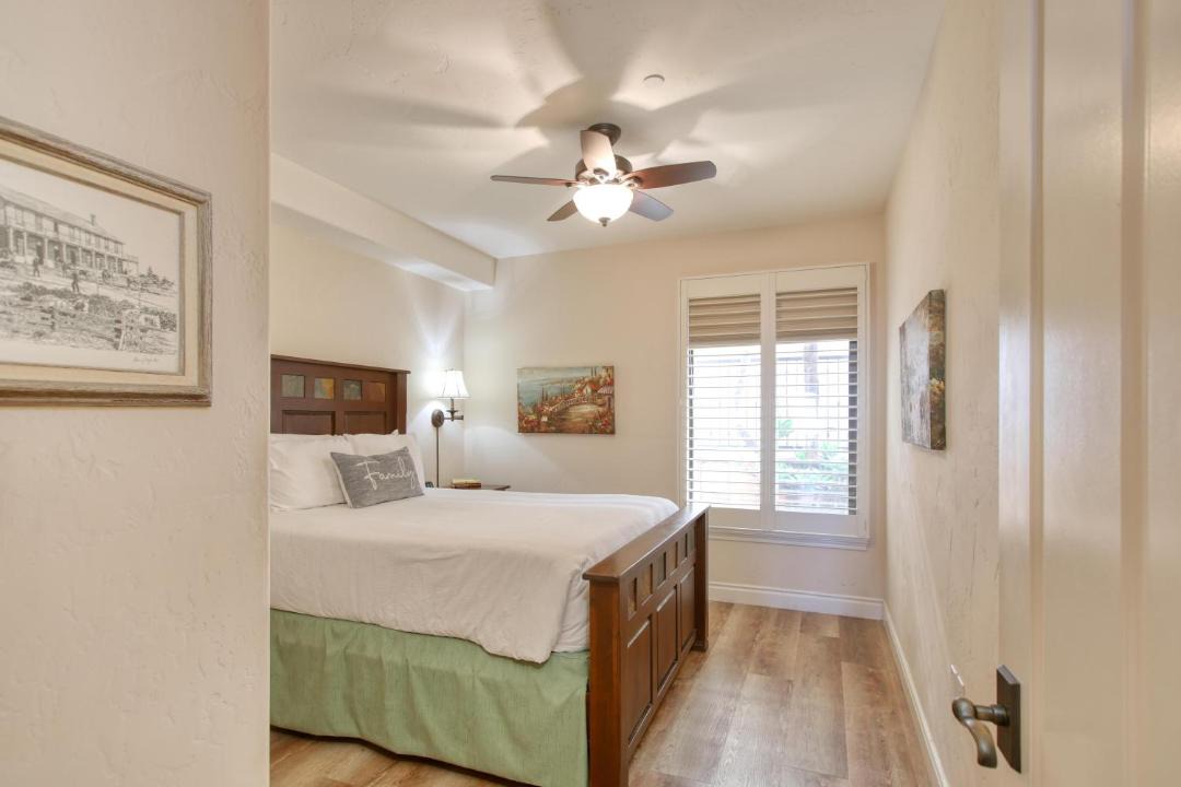 Photo of Bedroom in Downtown