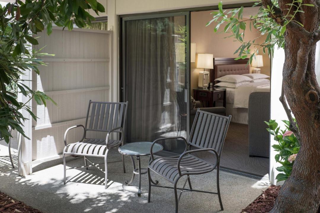 Photo of Patio Balcony in University South