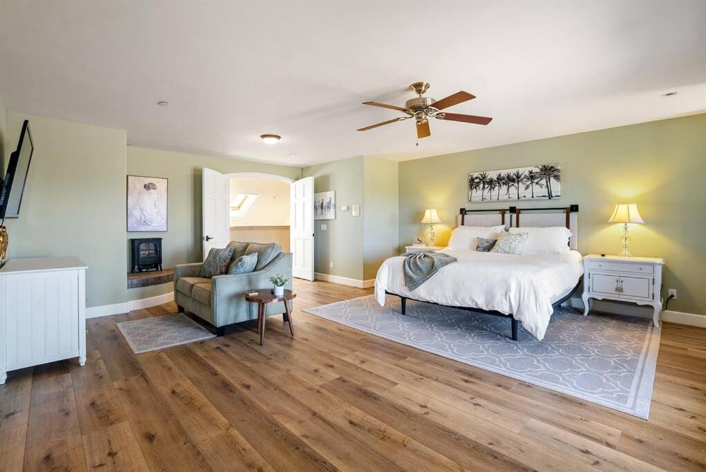 Photo of Bedroom in Paso Robles