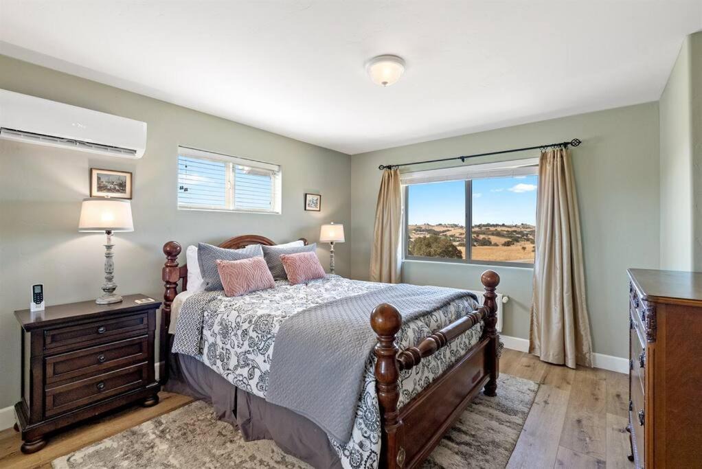Photo of Bedroom in Paso Robles