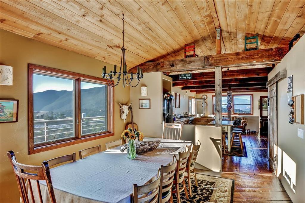 Photo of Livingroom in Jamul