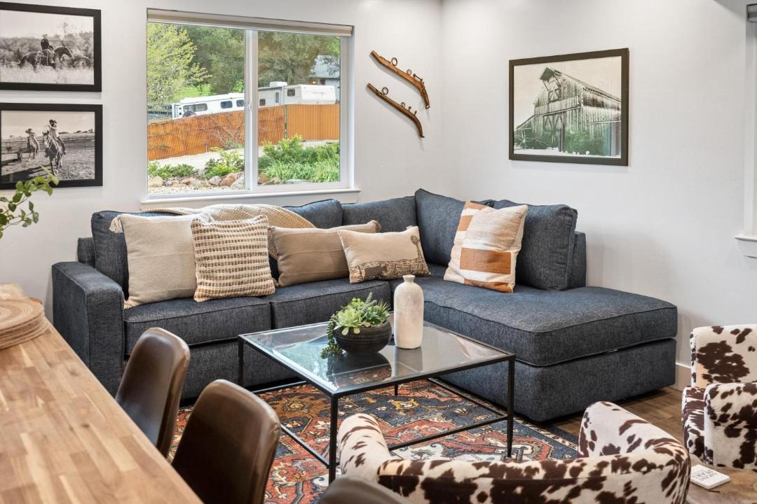 Photo of Livingroom in San Luis Obispo