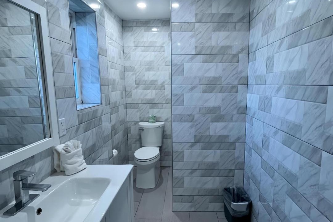 Photo of Bathroom in Munras Avenue