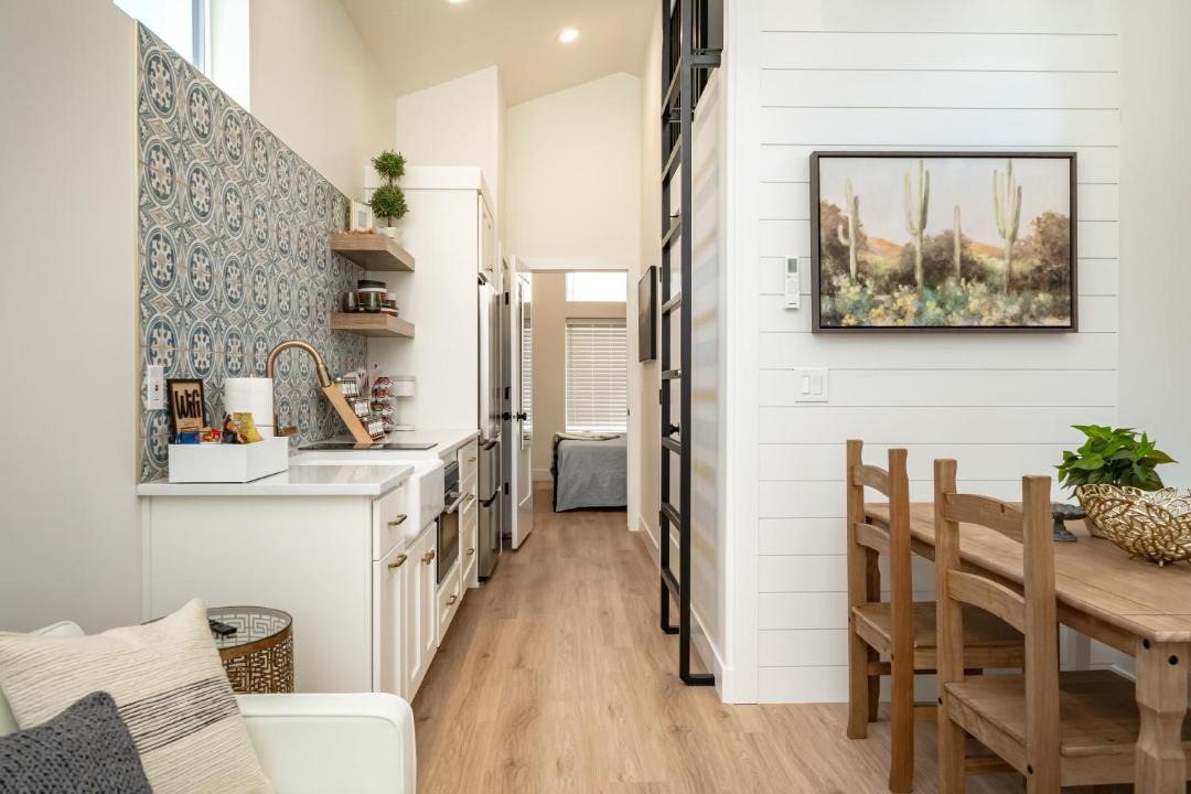 Photo of Kitchen in Hurricane