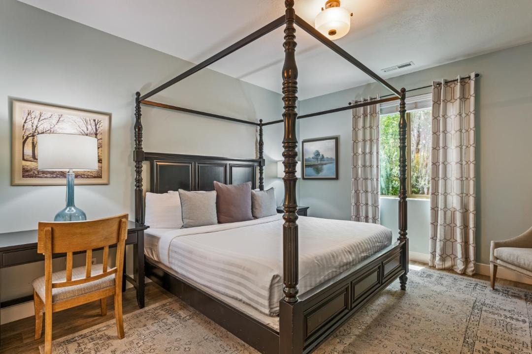 Photo of Bedroom in Santa Clara