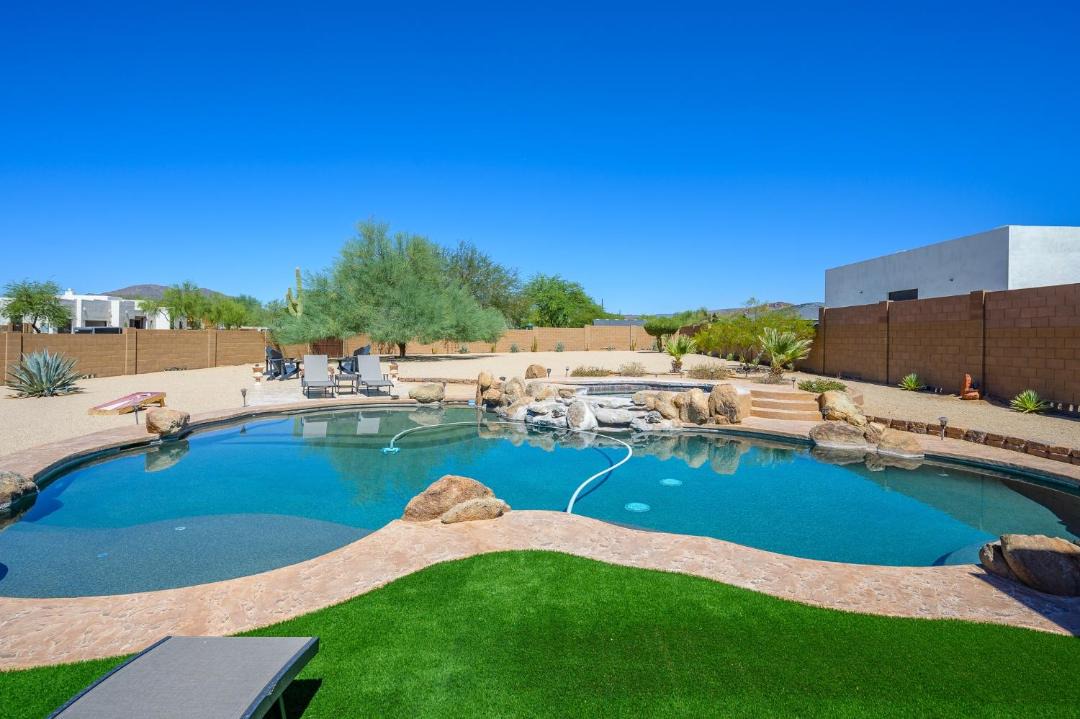 Photo of Others in Desert Hills