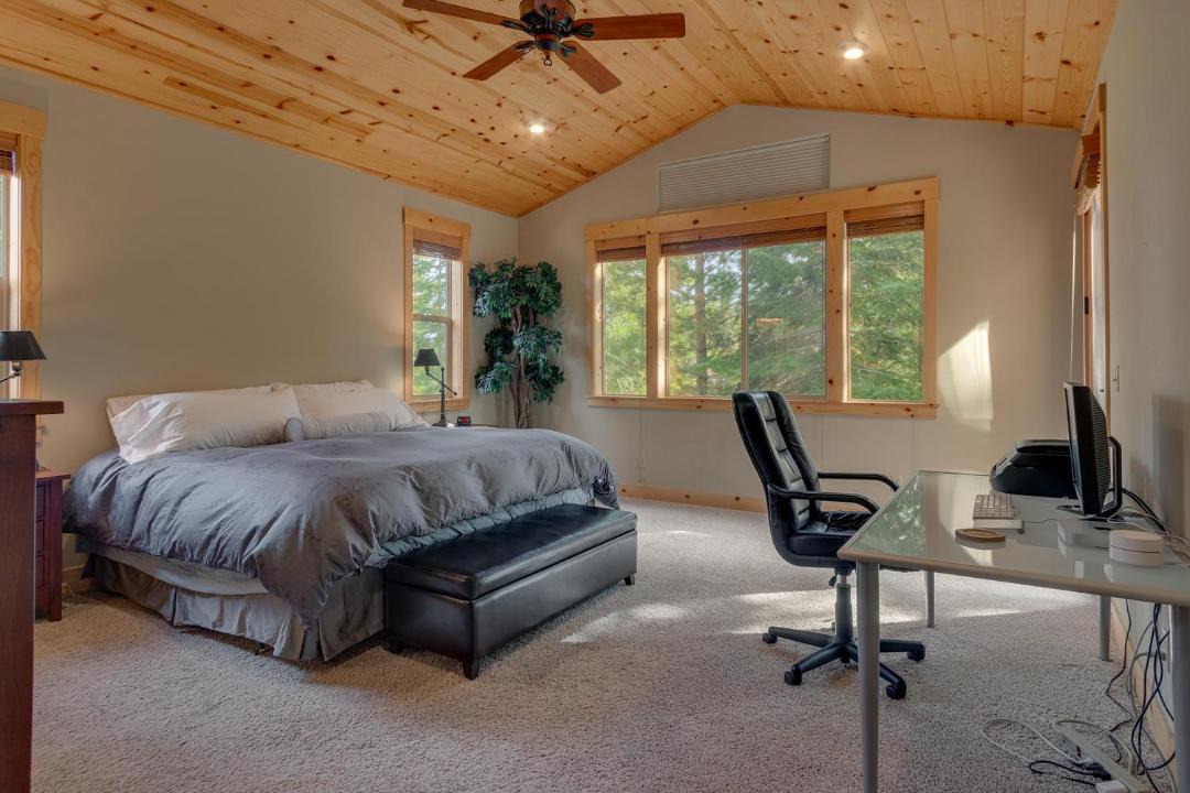 Photo of Bedroom in Truckee