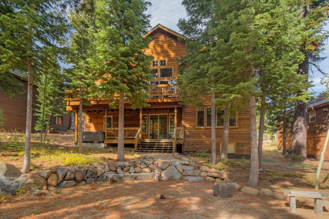 Photo of Buildings in Truckee