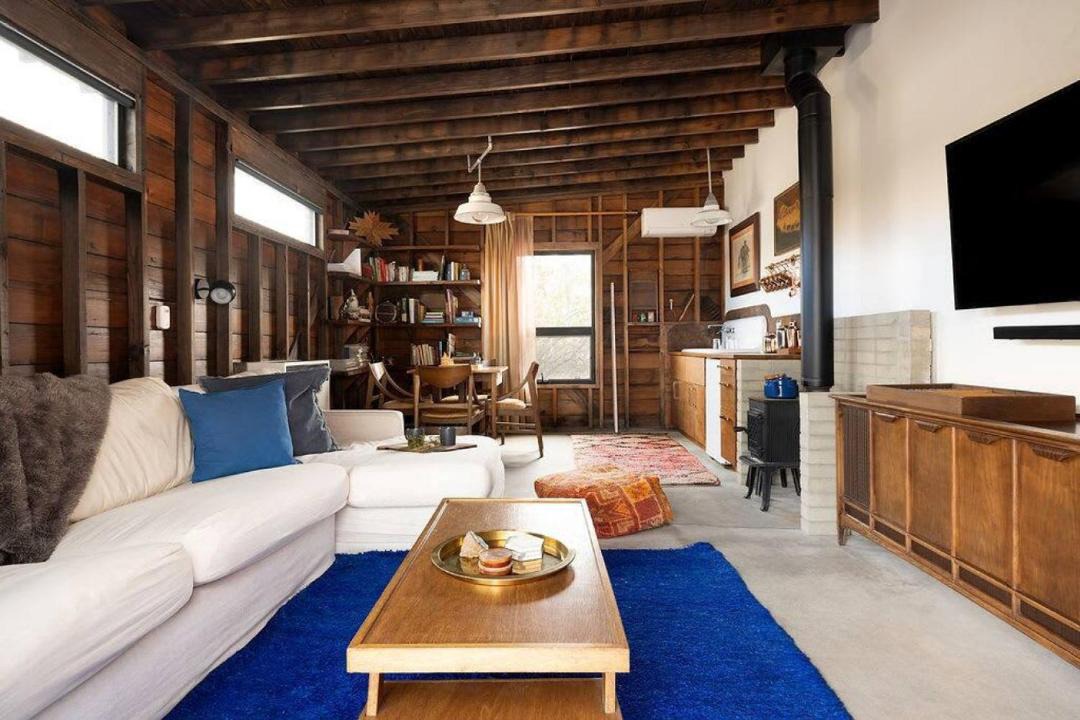 Photo of Livingroom in Morongo Valley